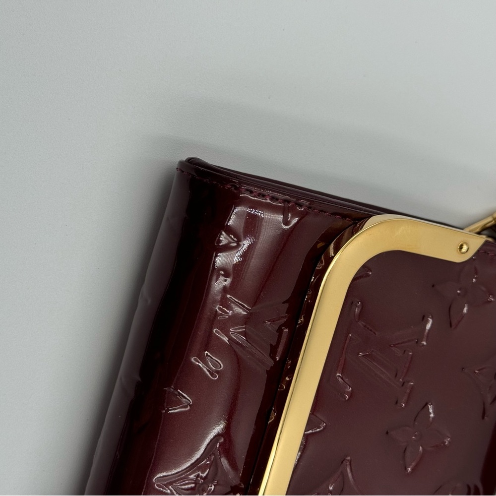 (SOLD) Louis Vuitton Vernis Patent Leather Amarante Shoulder Bag - Picture 6 of 11